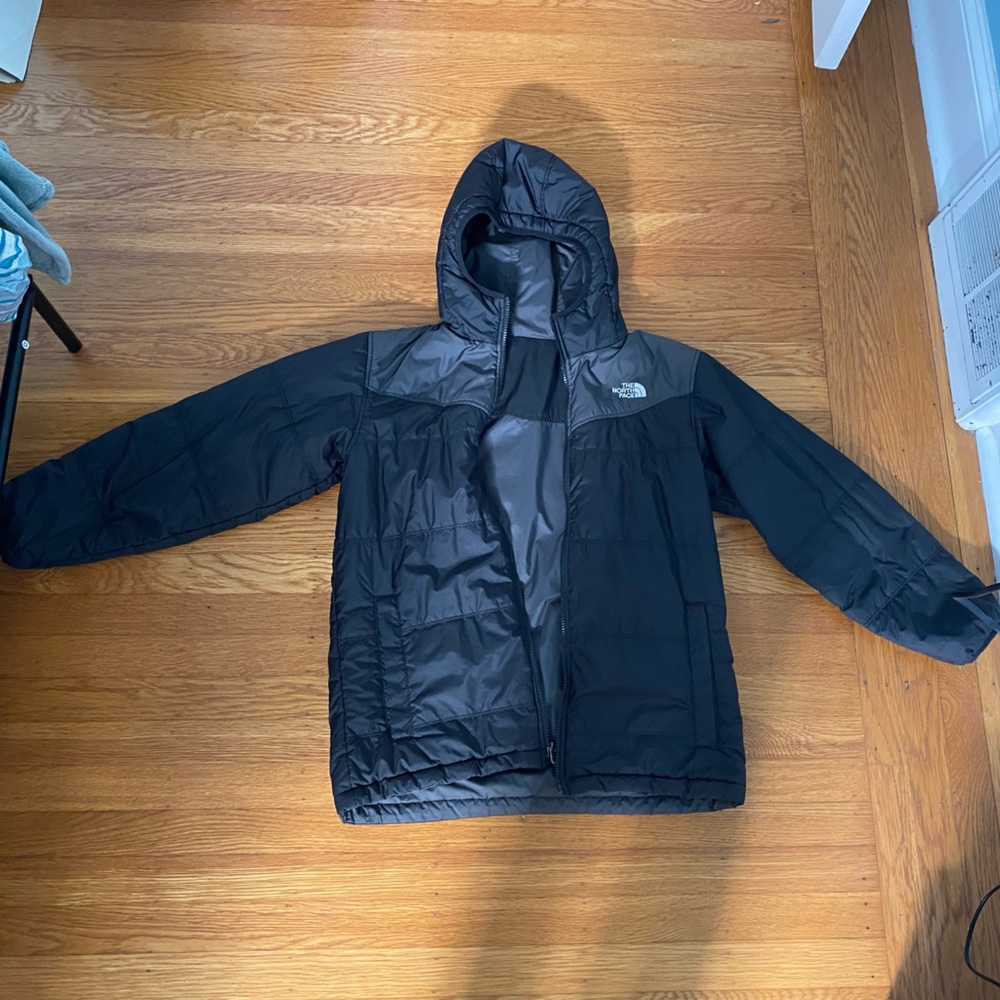 RARE reversible north face light puffer jacket